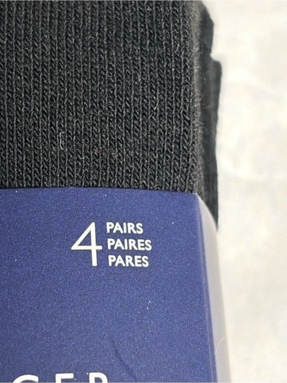 New Tommy Hilfiger Socks Men’s 4 Pair Black Dress Crew Socks Casual Preppy